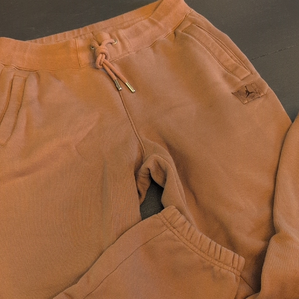 Jordan Brown Joggers with Logo